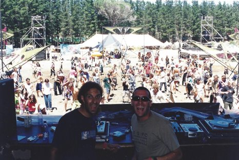 Ans Regan Nye 2001
