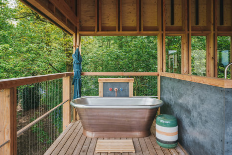 Brettsymes Earth Treehouse 16